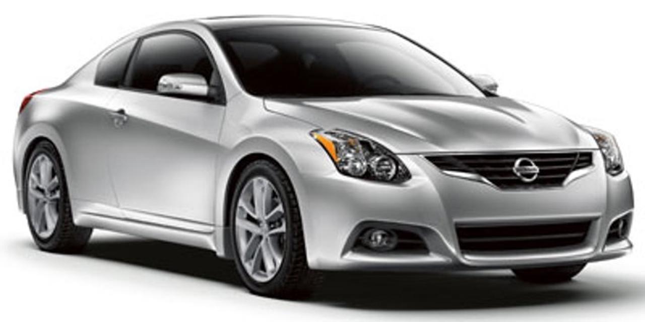 Used 2012 Nissan Altima 3.5 SR **New Arrival** for sale in Regina, SK