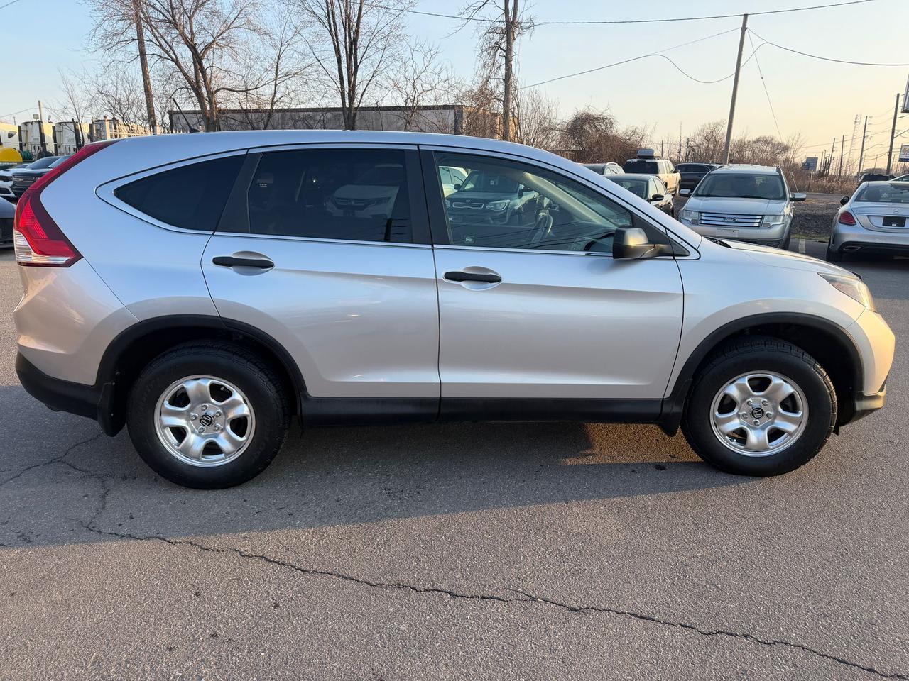 2012 Honda CR-V LX Photo2