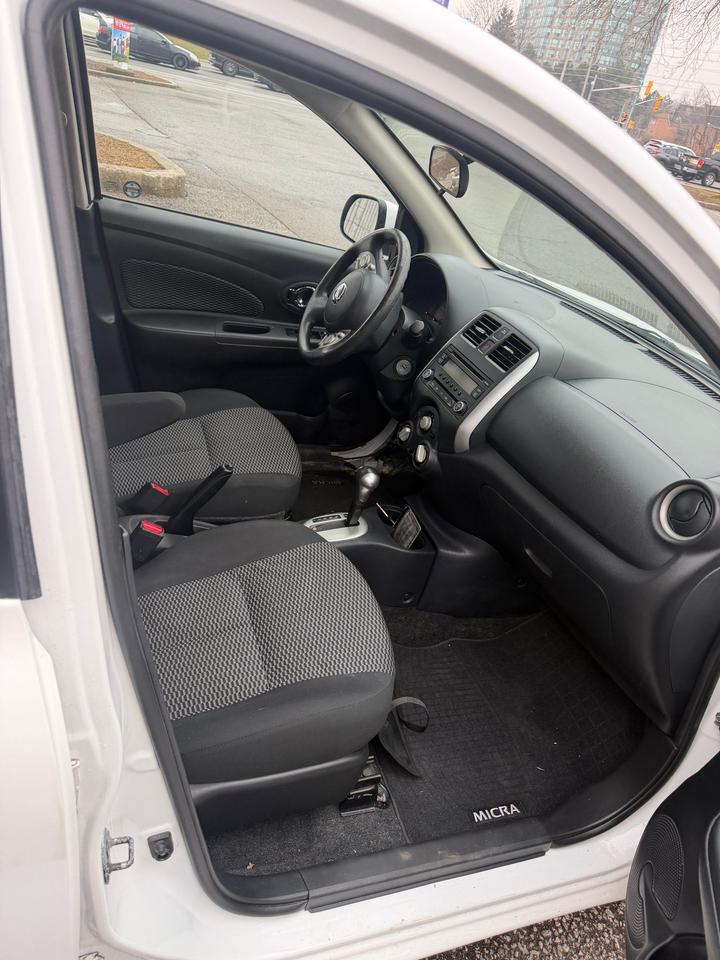 2017 Nissan Micra S Photo