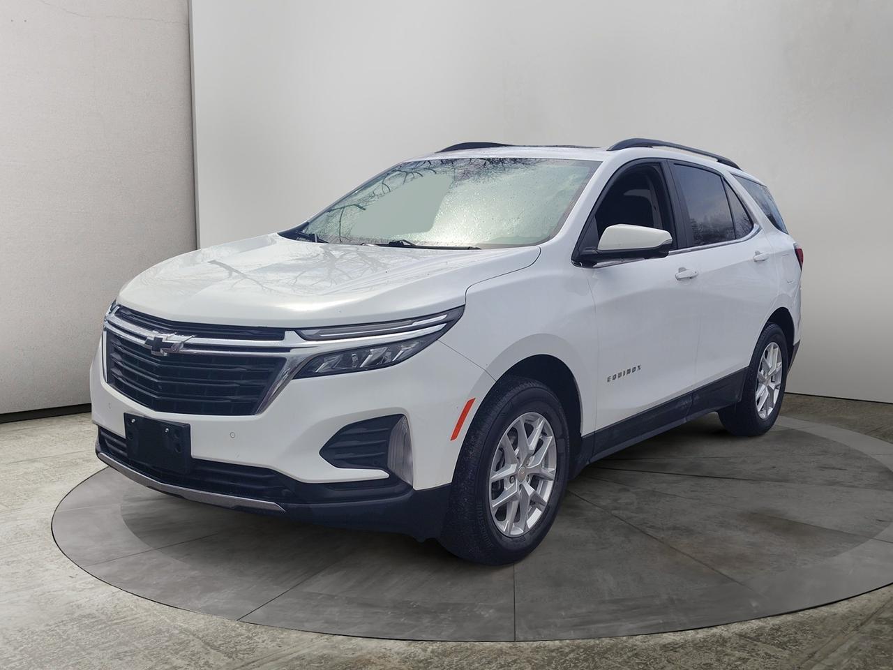 2022 Chevrolet Equinox LT Photo0