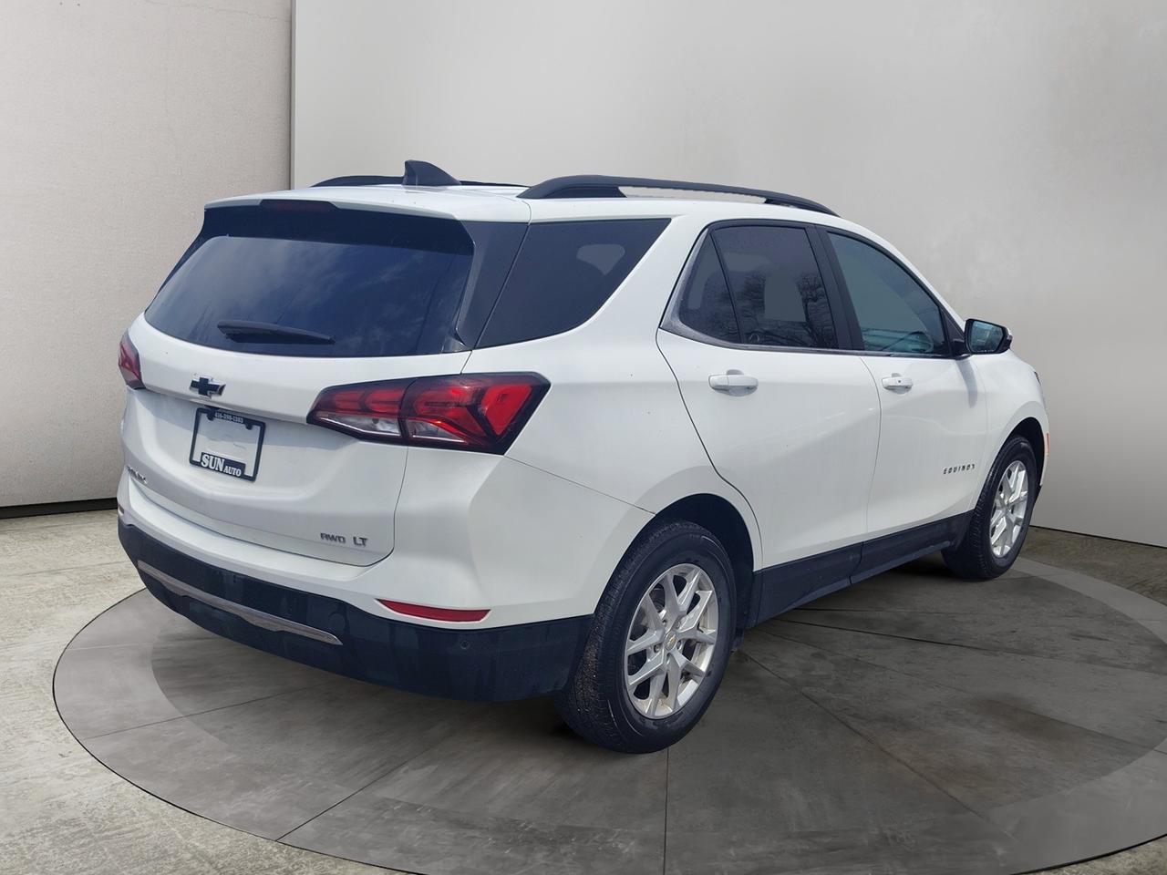 2022 Chevrolet Equinox LT Photo4