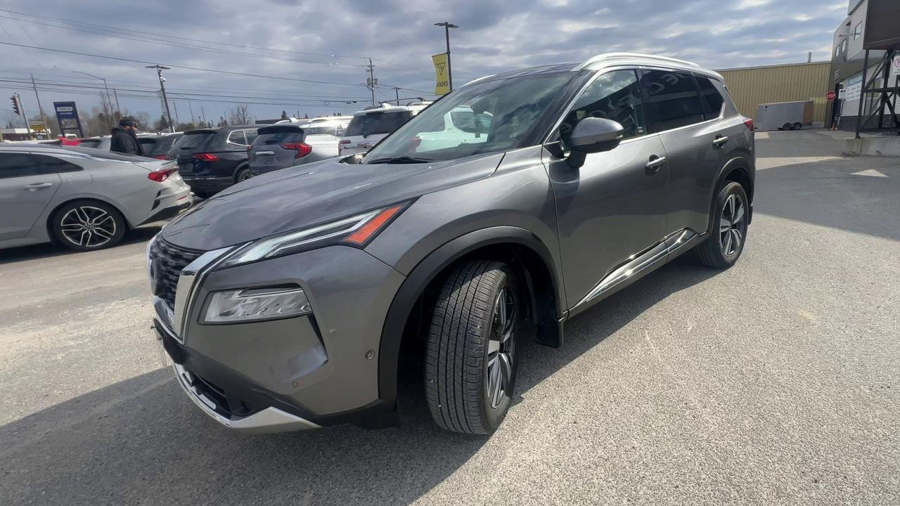 2023 Nissan Rogue Platinum AWD, MOONROOF, HEATED LEATHER SEATS, NAV, CRUISE CONTROL, POWER LIFTGATE, BACK UP CAM, REMOTE START! Photo