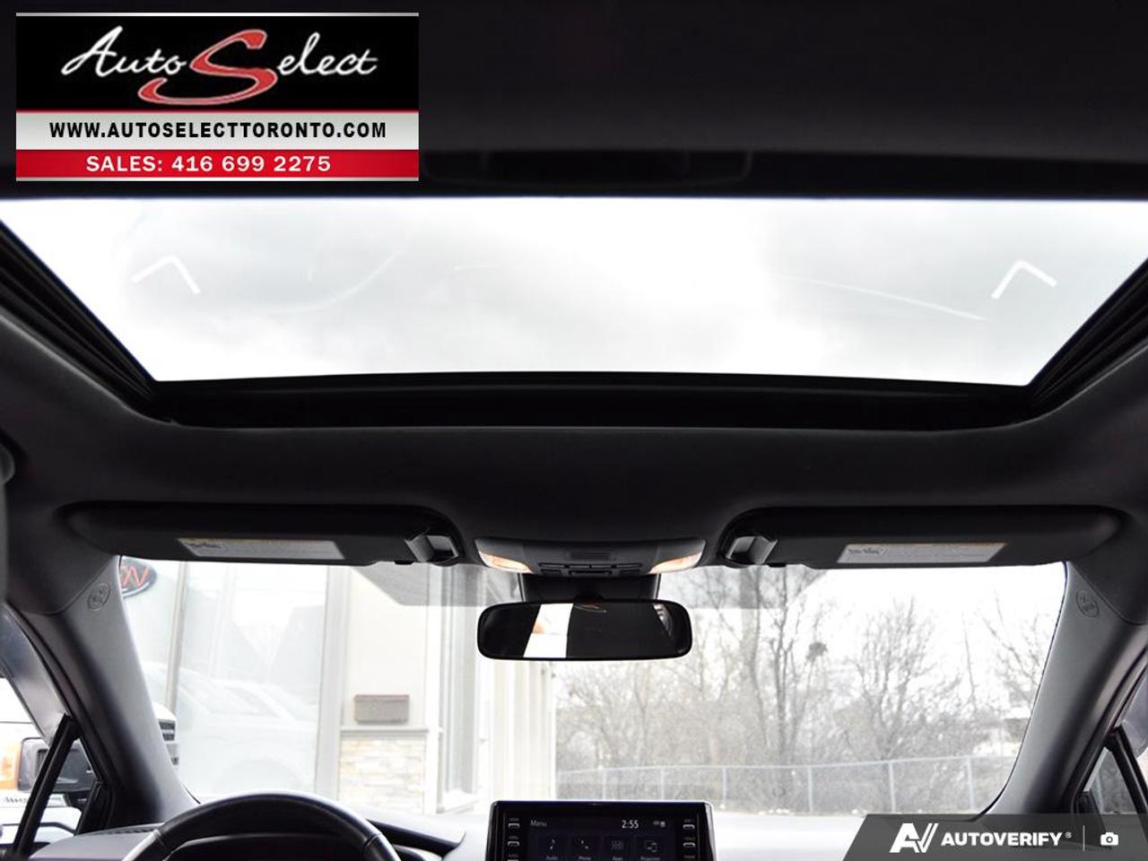 2022 Toyota Corolla SE Only 57KM - Sunroof - Apple Carplay Photo