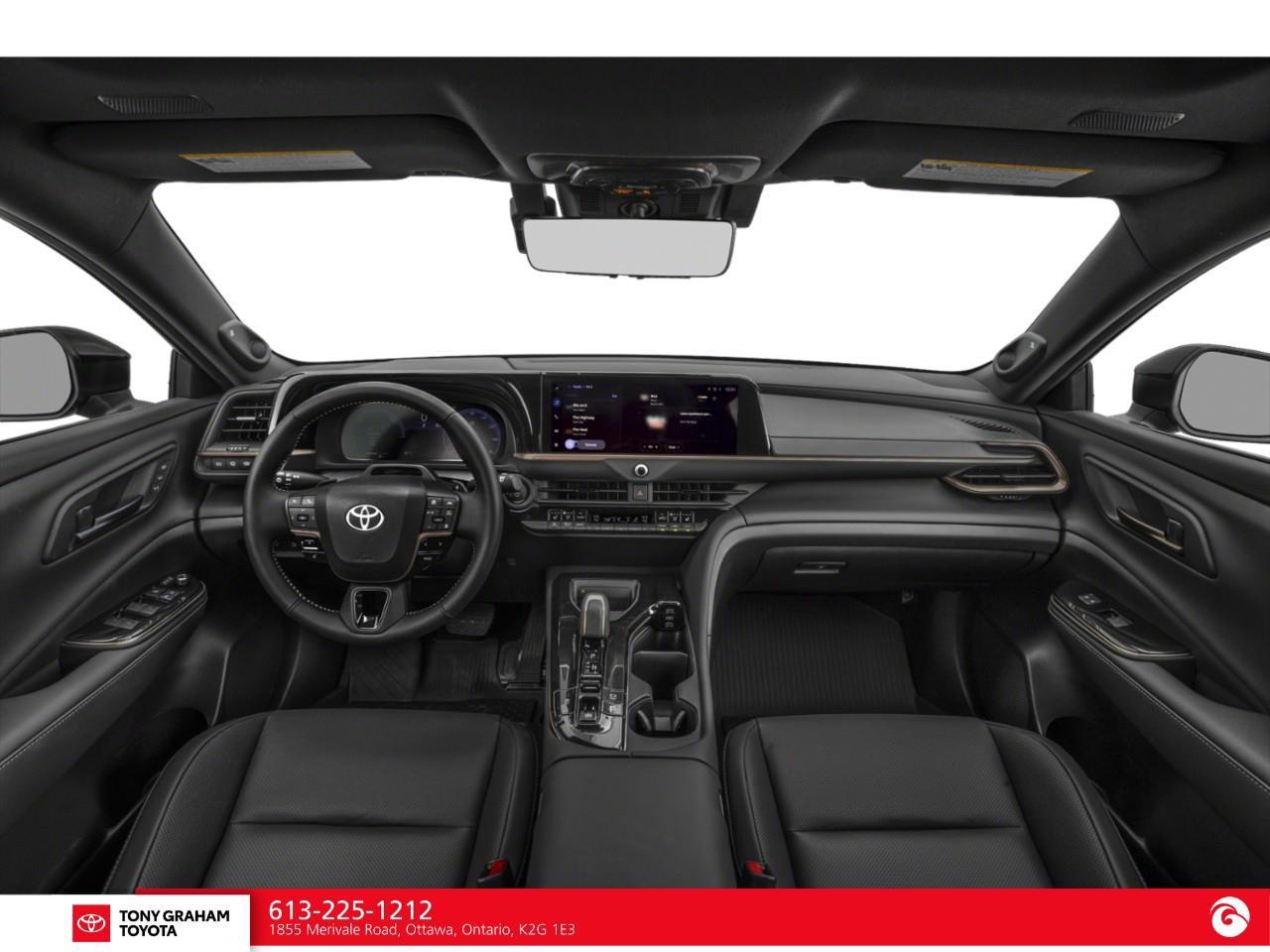 2026 Toyota Crown Signia Limited Photo