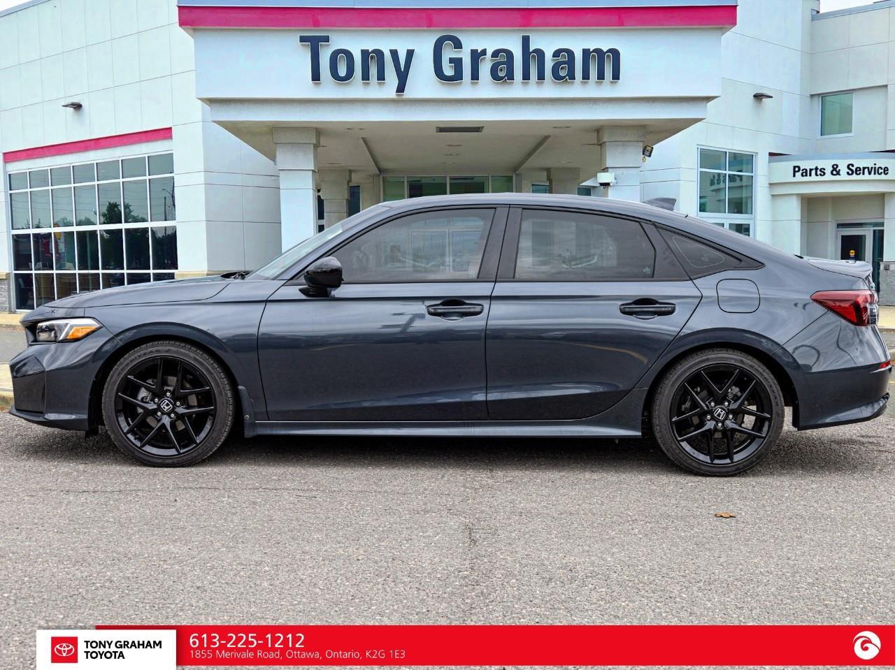 2025 Honda Civic Sport Photo2