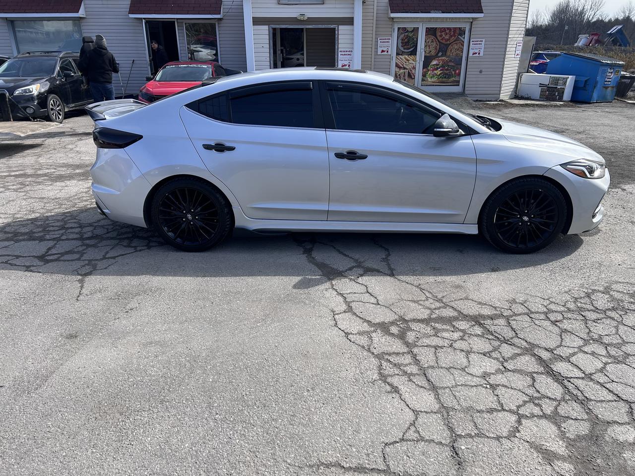 2018 Hyundai Elantra Sport Photo