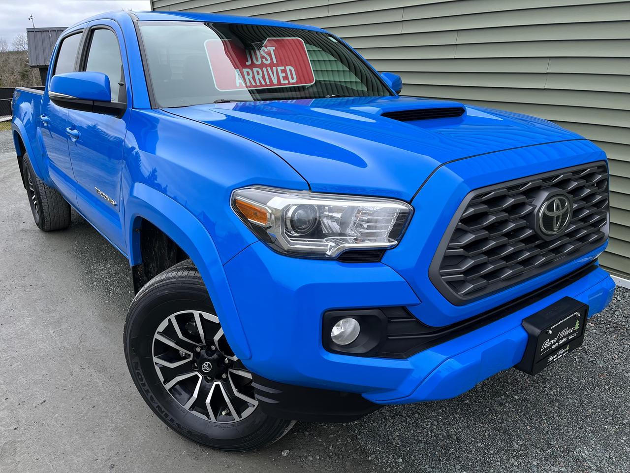 2020 Toyota Tacoma TRD SPORT PREMIUM - Photo #1