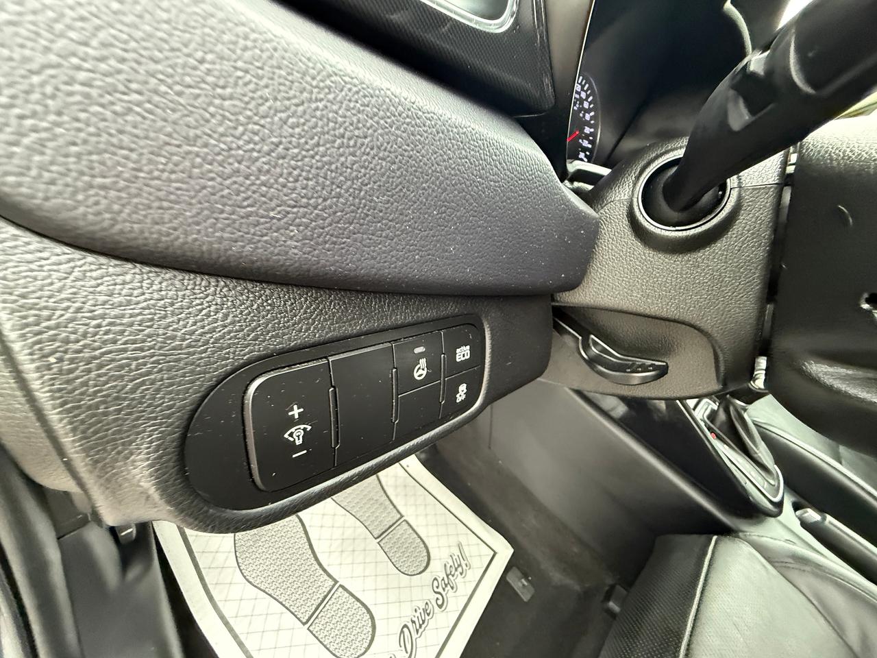 2014 Kia Rondo EX LUXURY Photo