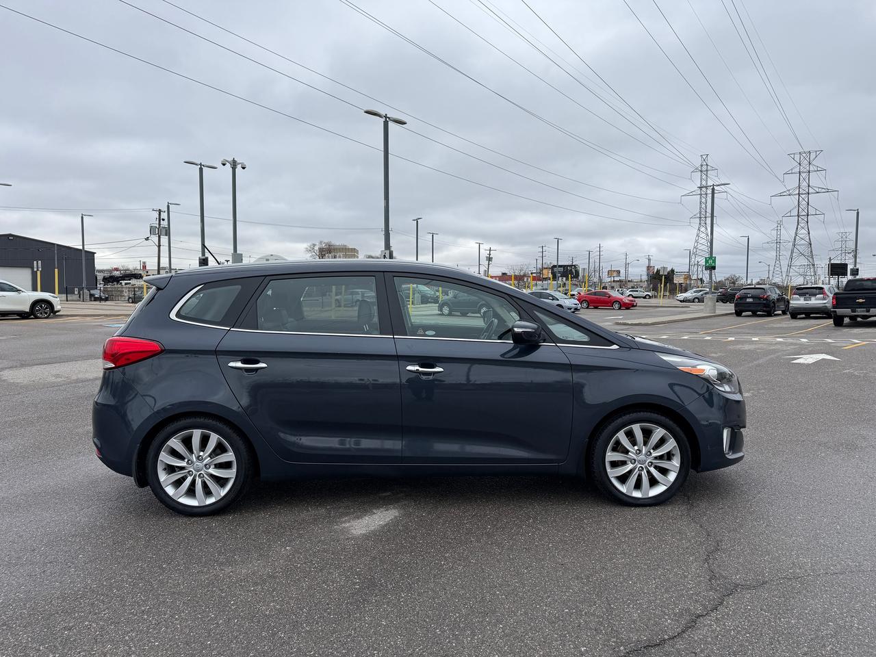 2014 Kia Rondo EX LUXURY Photo