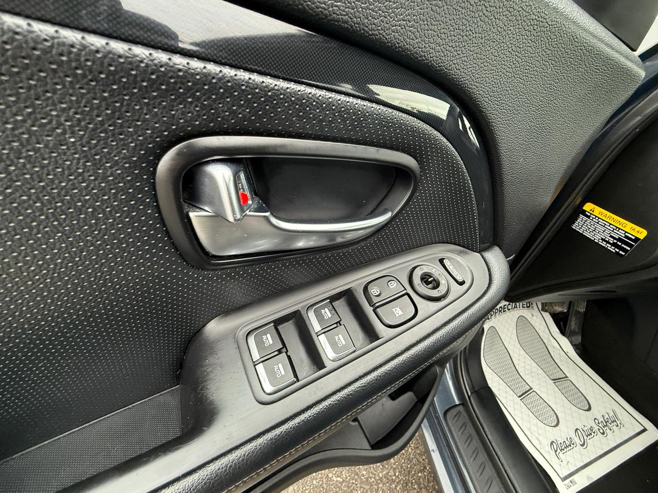2014 Kia Rondo EX LUXURY Photo