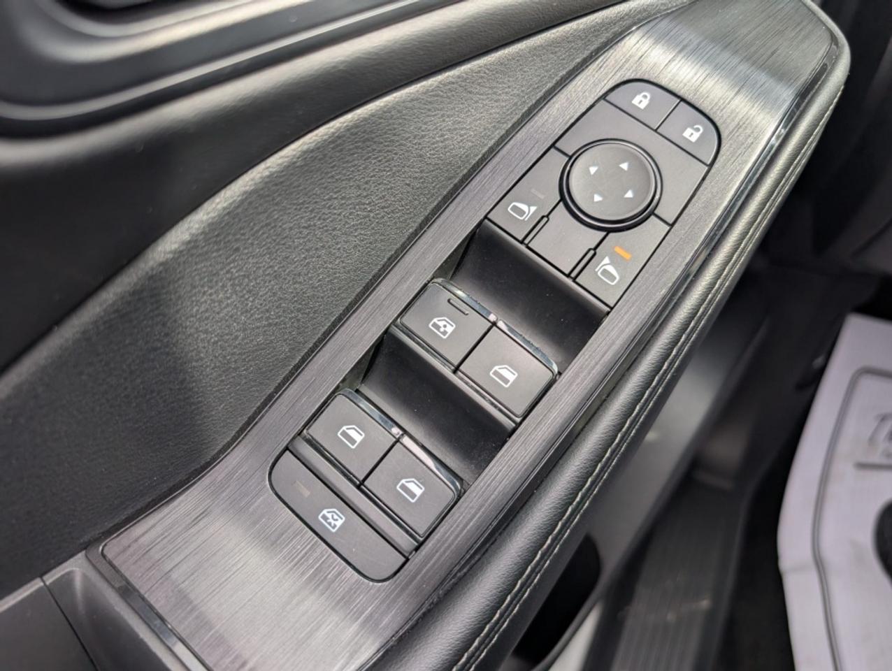 2023 Nissan Rogue SV AWD MIDNIGHT EDITION/ LEATHER/ PANO SUNROOF/ RE - Photo #21