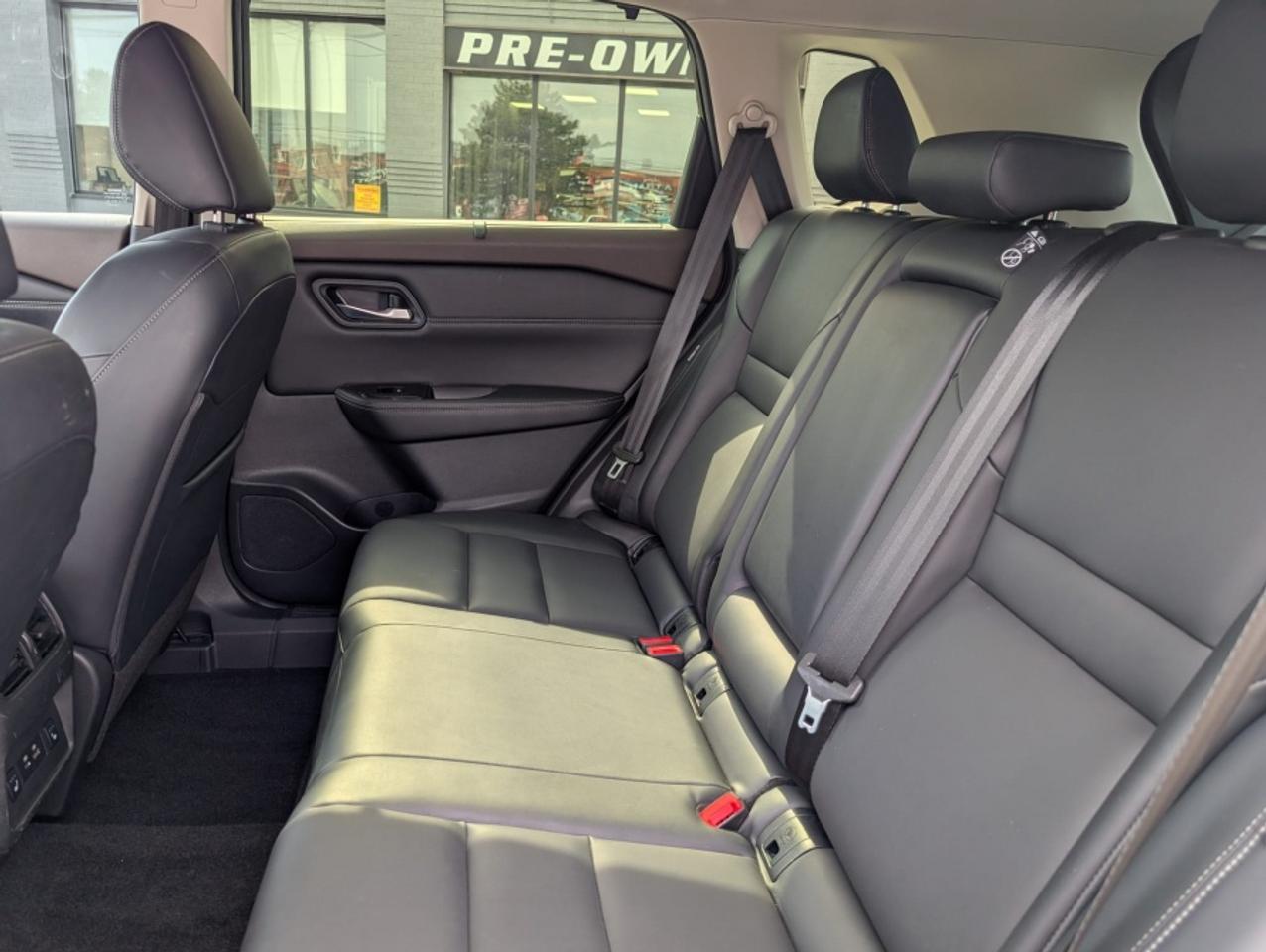 2023 Nissan Rogue SV AWD MIDNIGHT EDITION/ LEATHER/ PANO SUNROOF/ RE - Photo #23