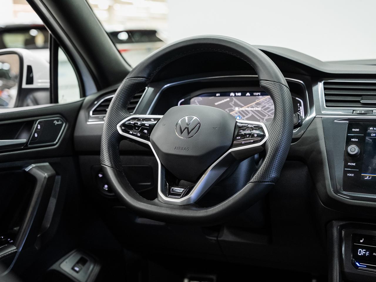 2022 Volkswagen Tiguan HIGHLINE R-LINE | AWD | Panoroof | 7Seat | CarPlay