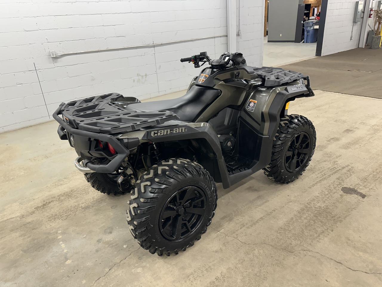 2022 Can-Am Outlander 1000R XT  Photo14