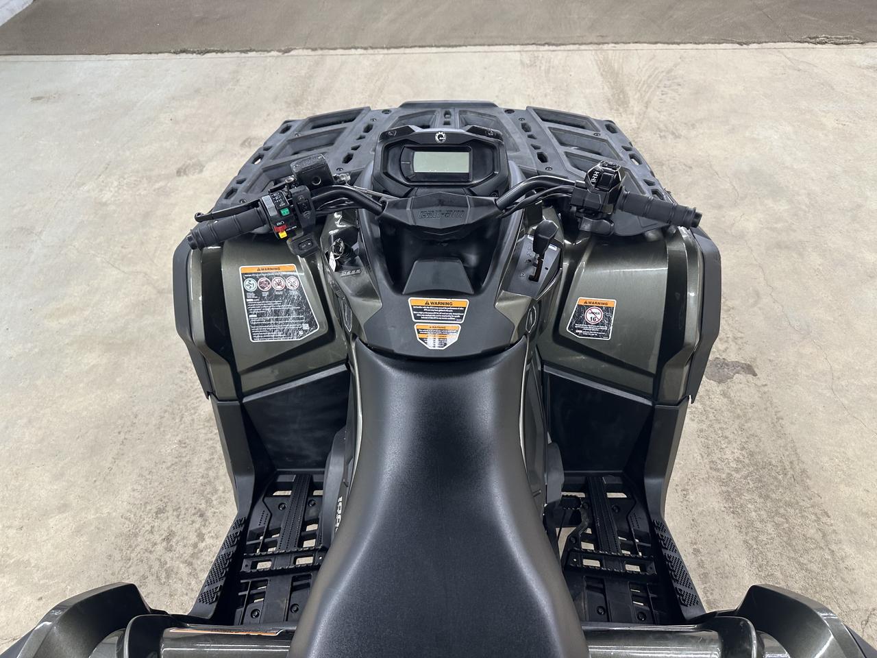 2022 Can-Am Outlander 1000R XT  Photo17