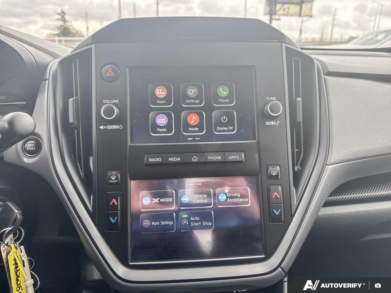 2025 Subaru Crosstrek CONVENIENCE / NO ACCIDENTS / ONE OWNER / HTD SEATS Photo
