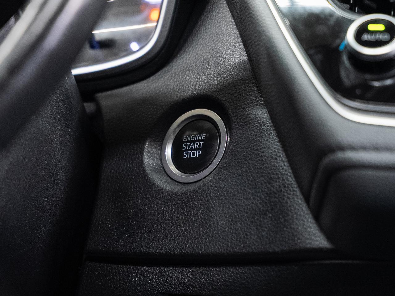 2020 Toyota Corolla XSE | Sunroof | Heated Seats | BSM | CarPlay