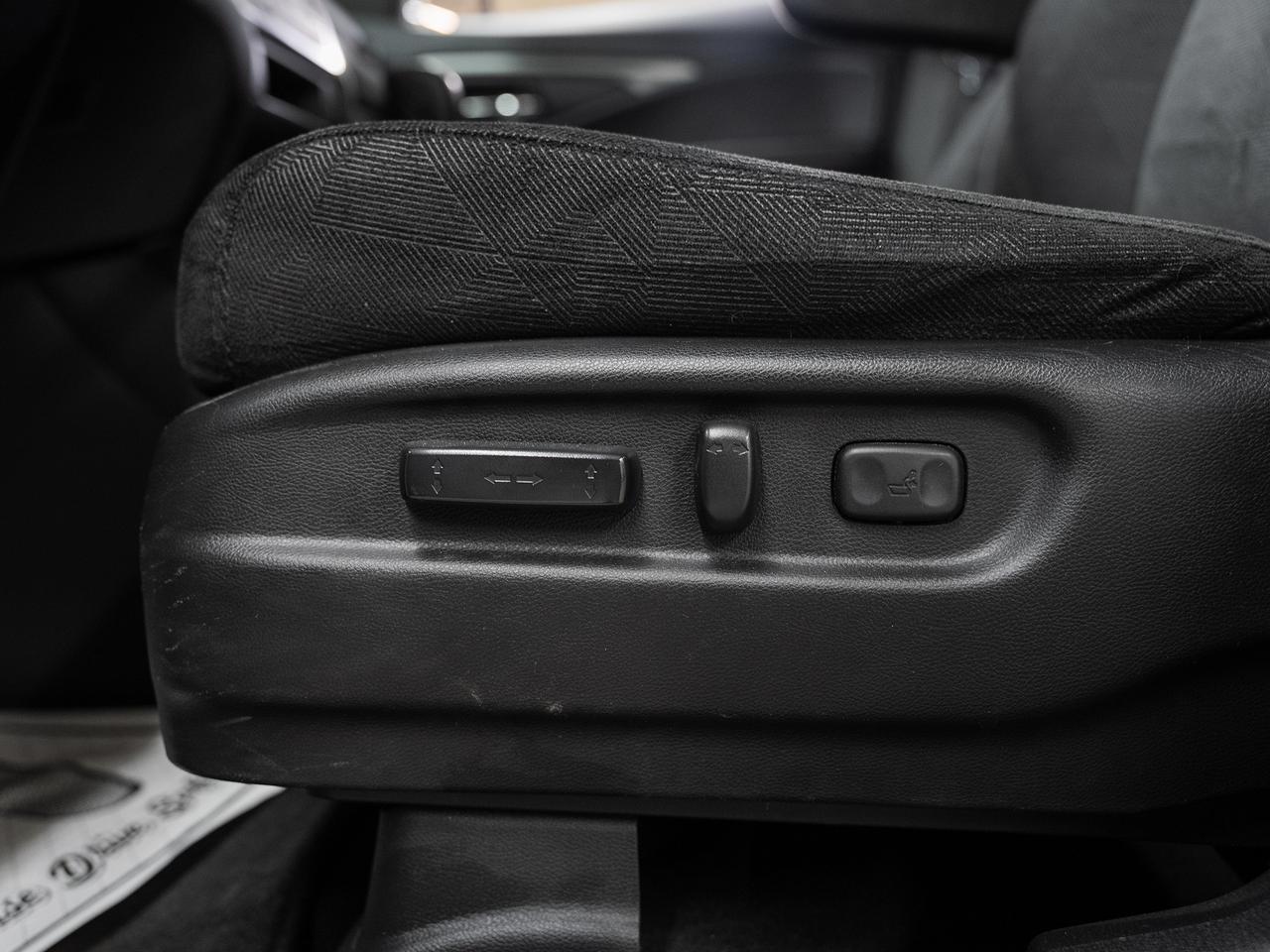 2019 Honda Pilot EX | Sunroof | Heated Seats | ACC | BSM | CarPlay