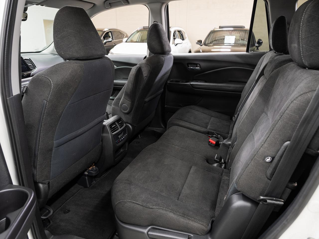 2019 Honda Pilot EX | Sunroof | Heated Seats | ACC | BSM | CarPlay