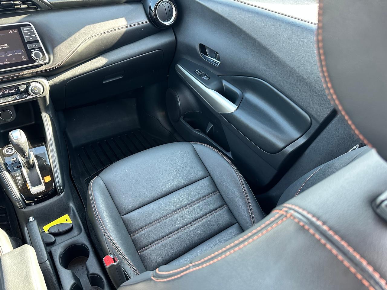 2020 Nissan Kicks SR FWD Heated-Leather XM CarPlay 360Camera AC BOSE Photo