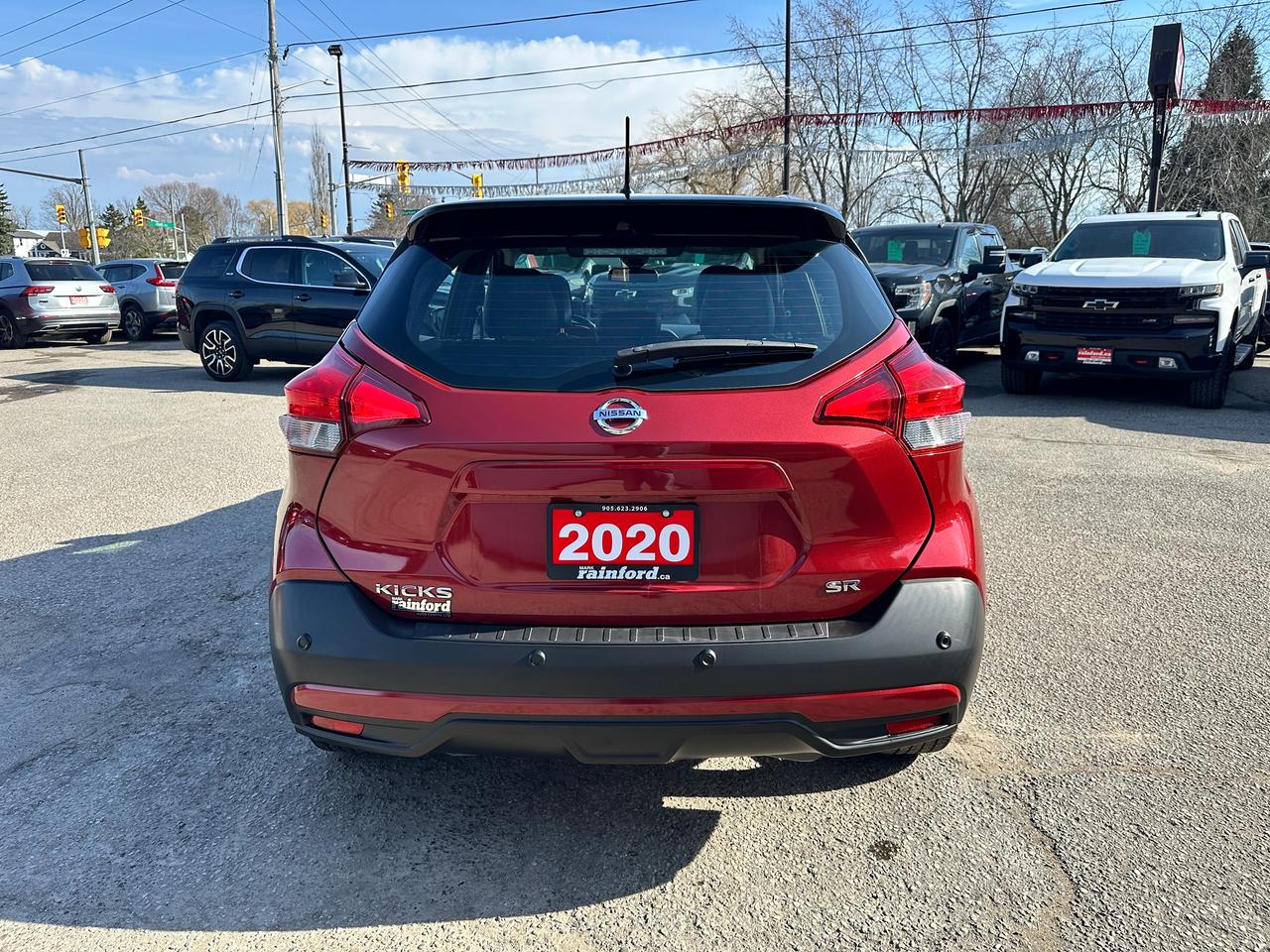 2020 Nissan Kicks SR FWD Heated-Leather XM CarPlay 360Camera AC BOSE Photo