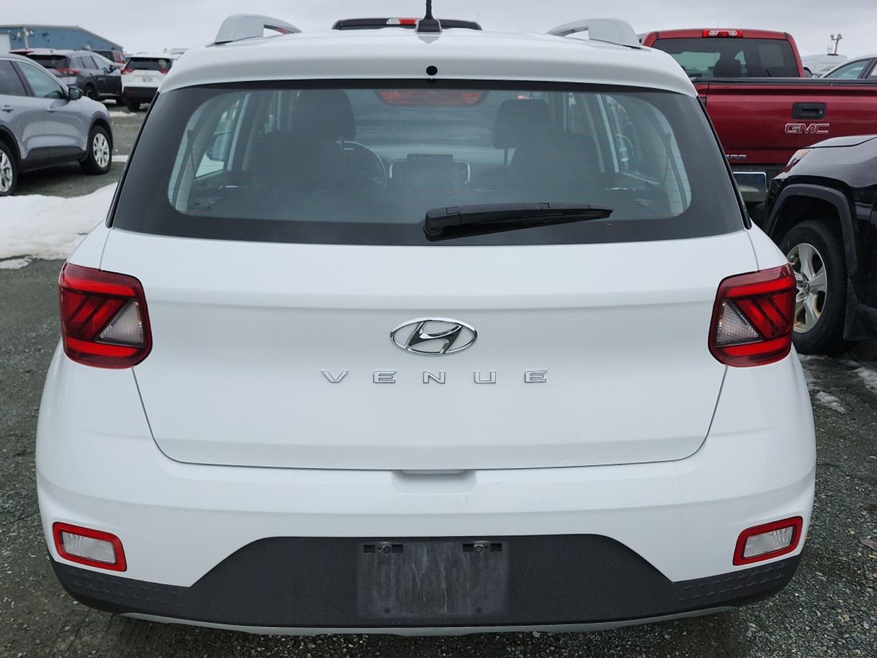 2024 Hyundai Venue PREFERRED Photo