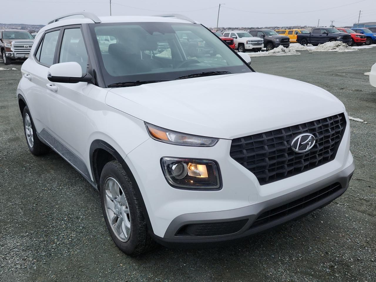 2024 Hyundai Venue PREFERRED Photo