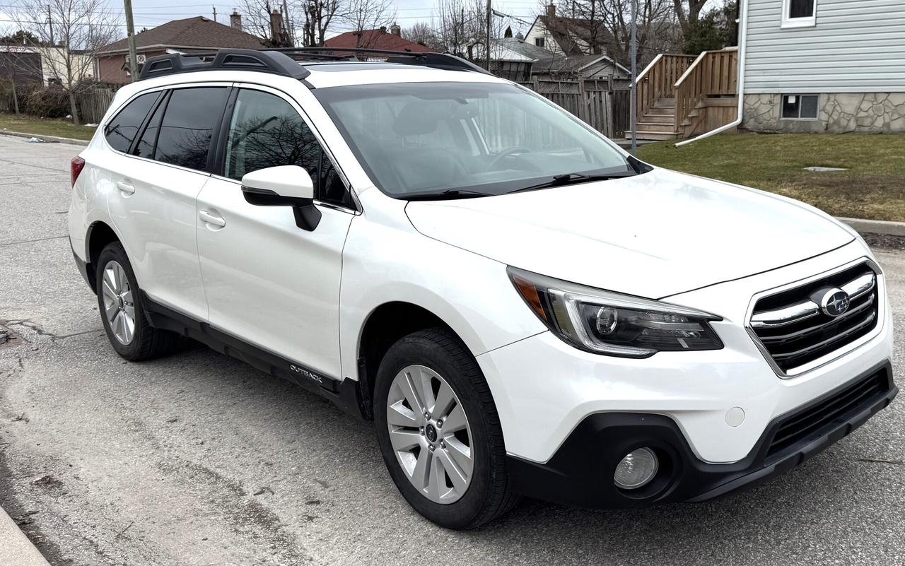 2019 Subaru Outback LIMITED Photo2
