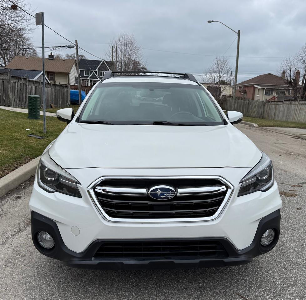 2019 Subaru Outback LIMITED Photo3
