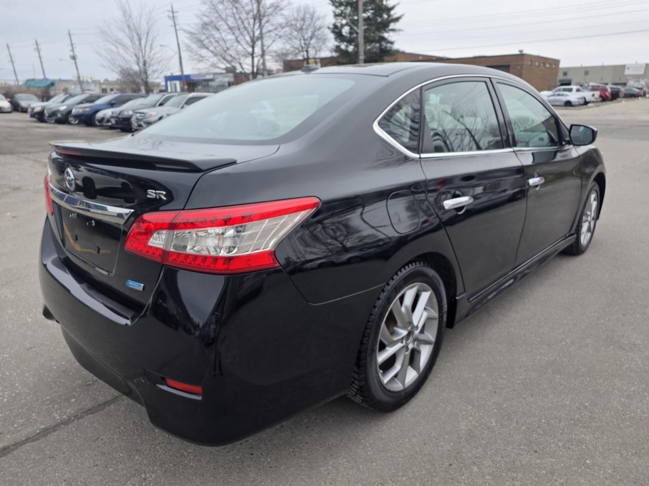 2014 Nissan Sentra S Photo4