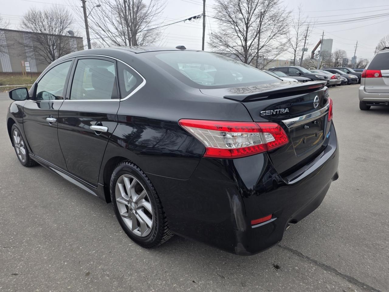 2014 Nissan Sentra S Photo
