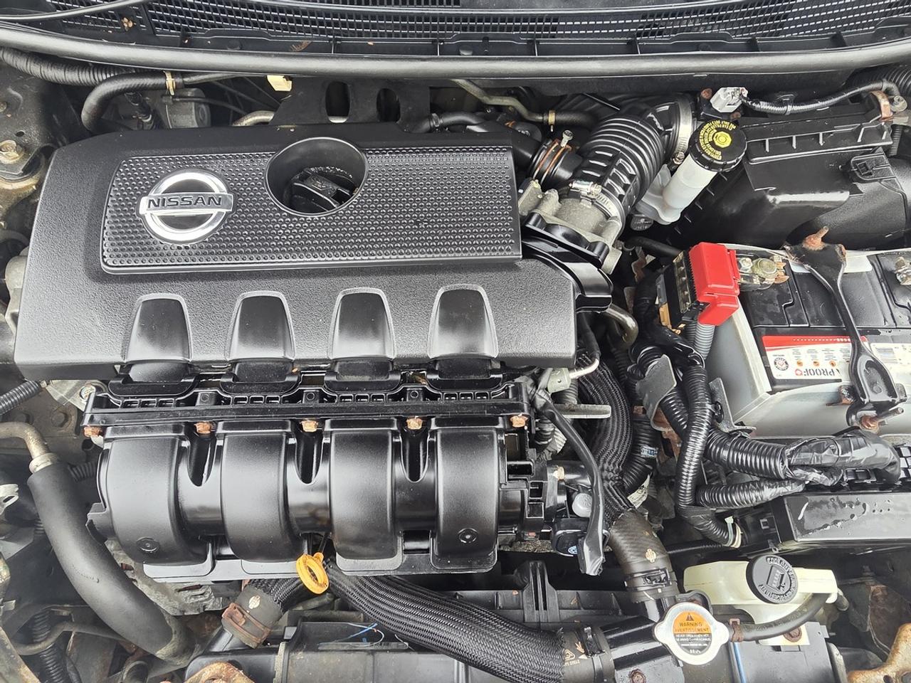 2014 Nissan Sentra S Photo