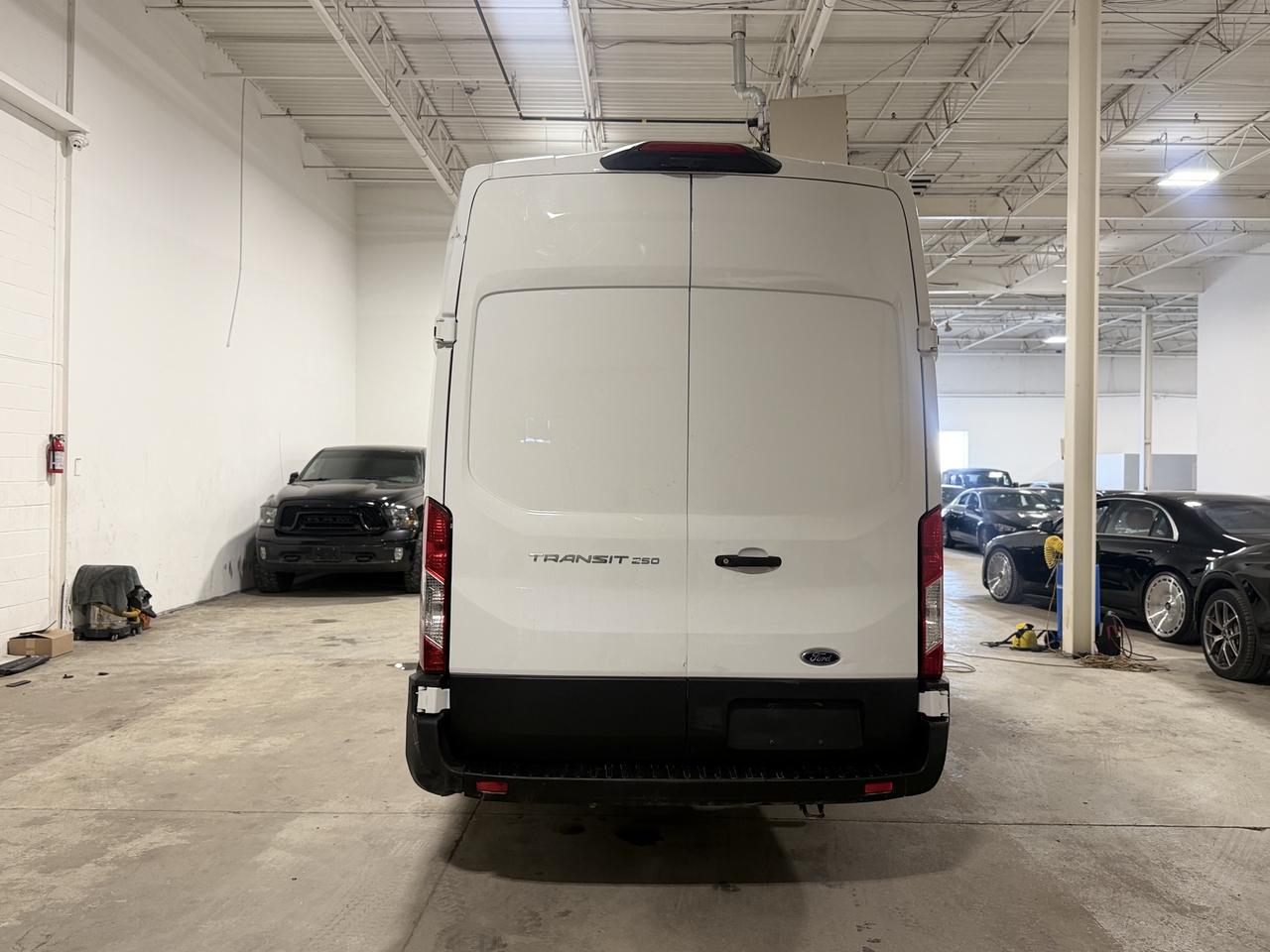 2023 Ford Transit Cargo Van T-250| 148"| High Roof| RWD Photo4