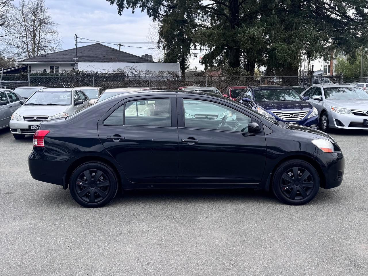 2008 Toyota Yaris FINANCING AVAILABLE Photo4