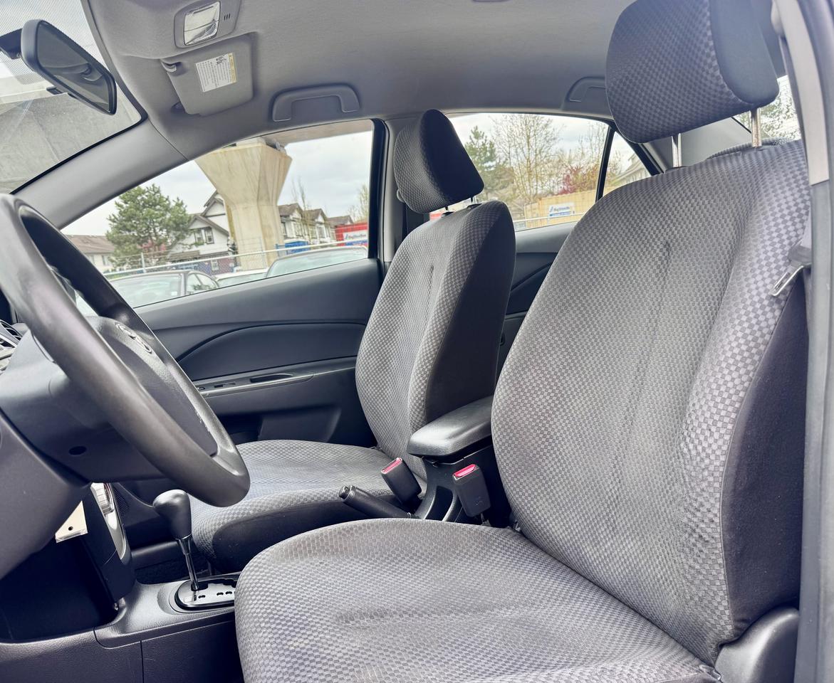 2008 Toyota Yaris FINANCING AVAILABLE Photo9