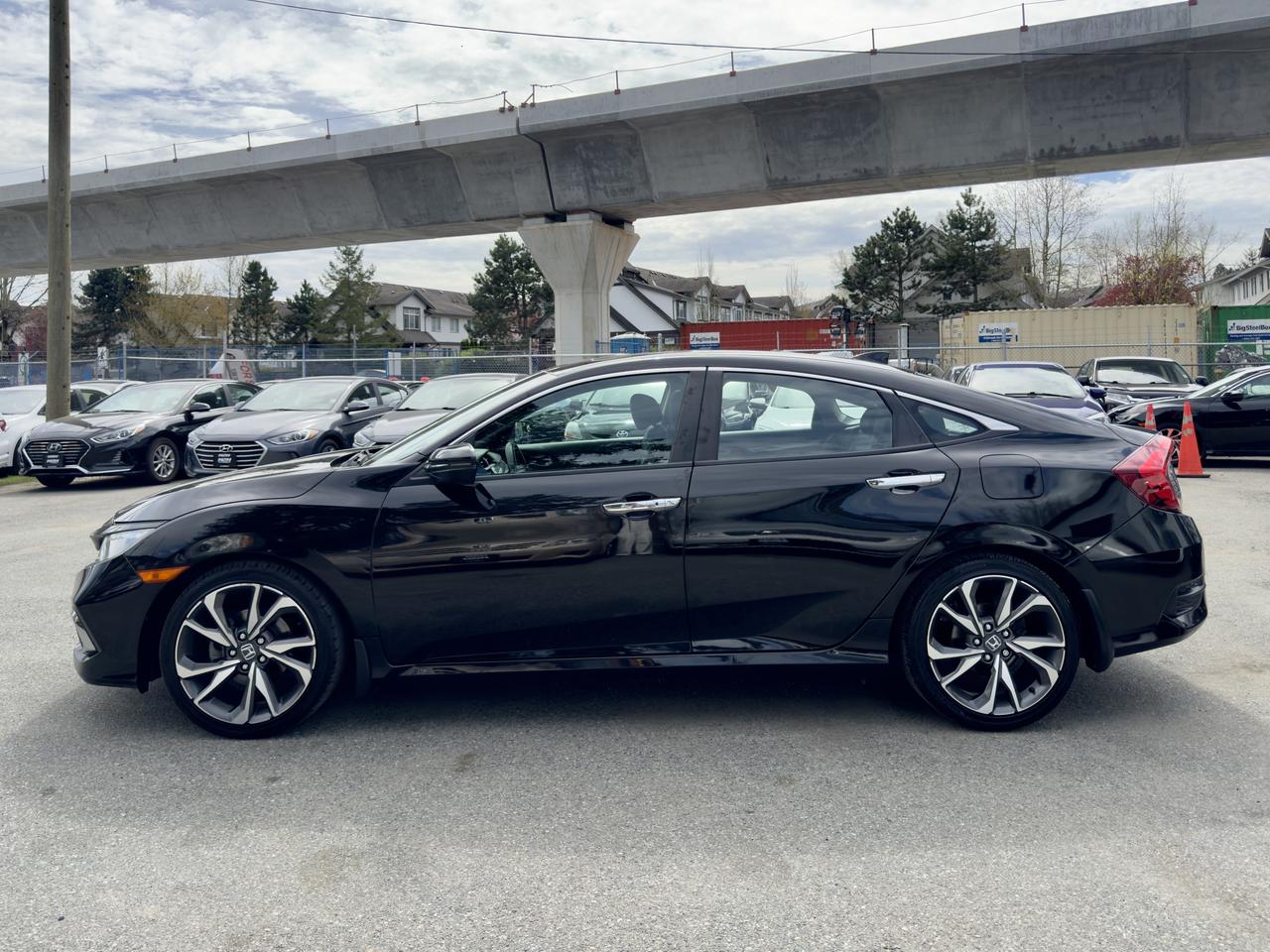 2020 Honda Civic FINANCING AVAILABLE Photo8