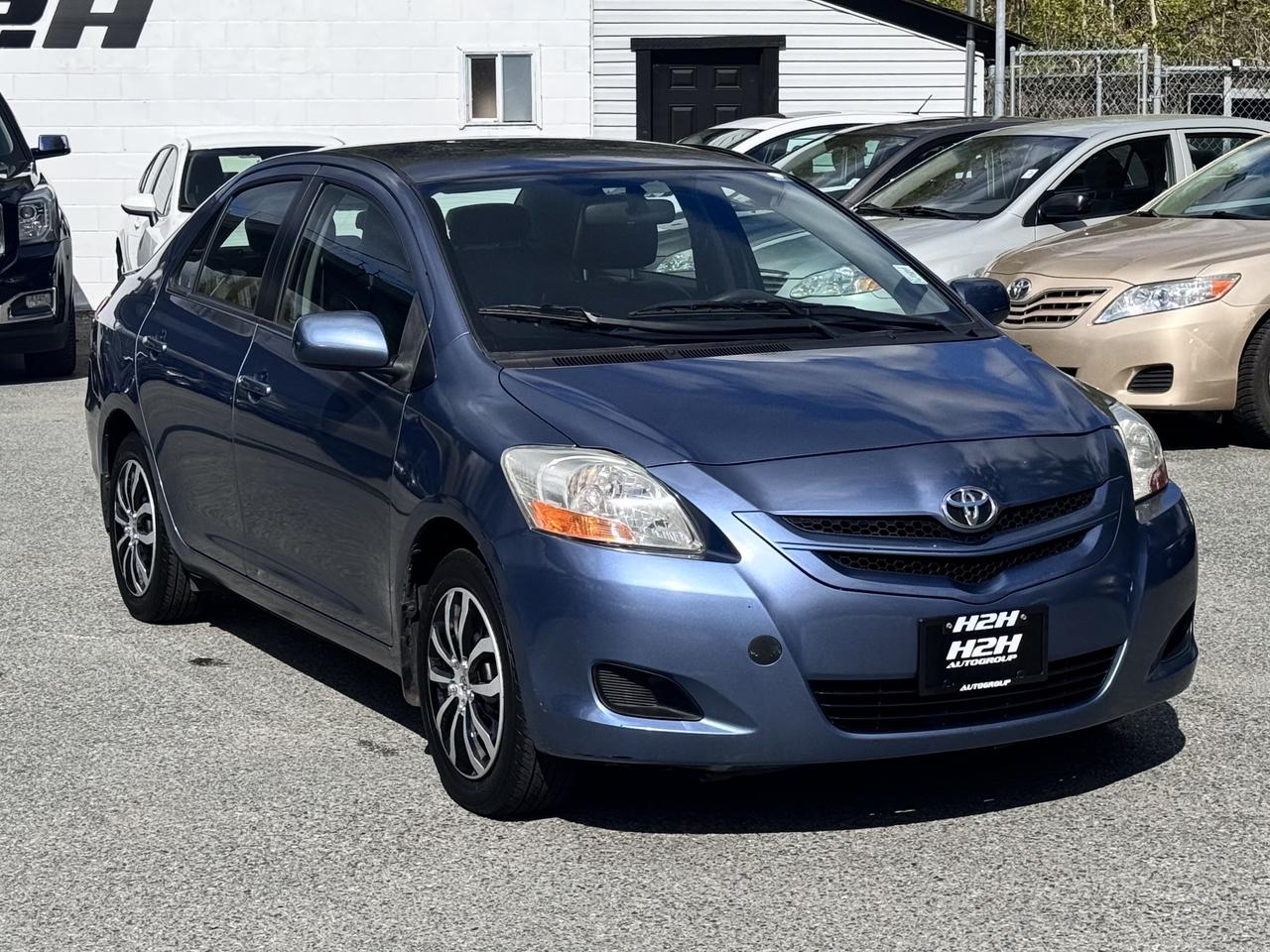 2009 Toyota Yaris FINANCING AVAILABLE Photo3