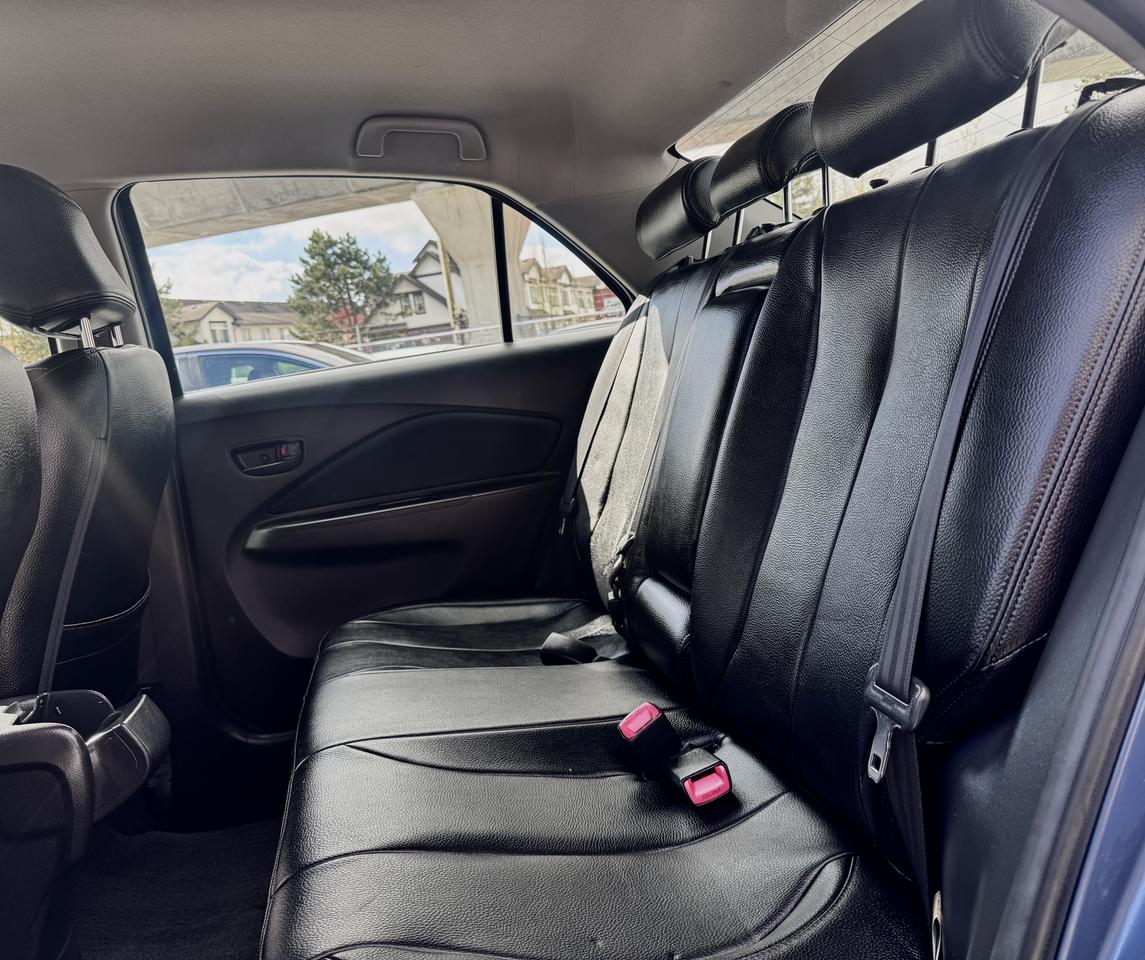 2009 Toyota Yaris FINANCING AVAILABLE Photo14