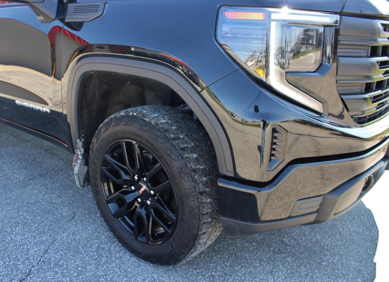 2024 GMC Sierra 1500 Pro*Low Ks*4x4*OnStar*CarPlay*Rear Cam*Six Seats Photo