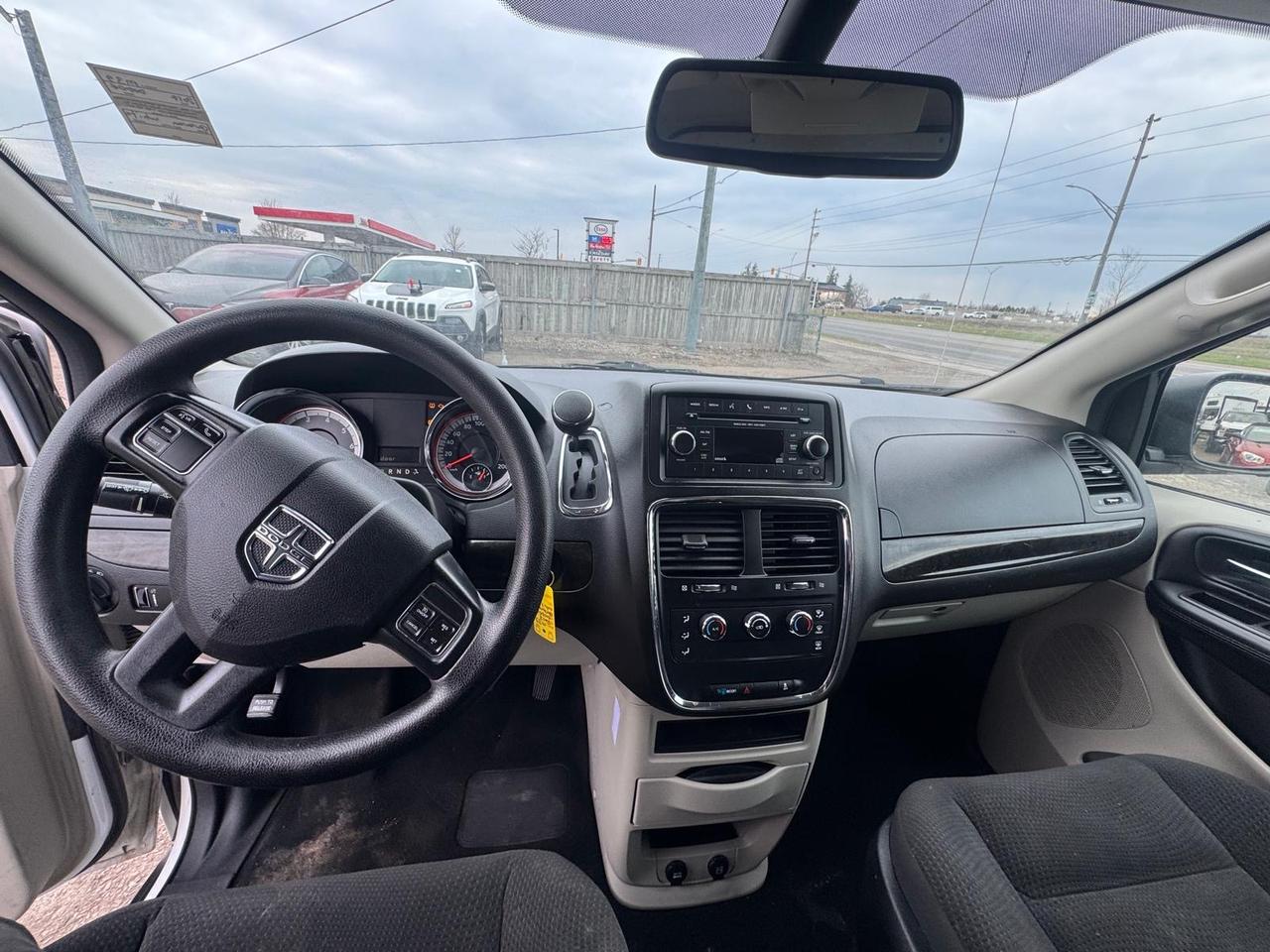 2019 Dodge Grand Caravan CVP, PARTITIONED, WORK VAN, ROOF RACK, CERTIFIED Photo