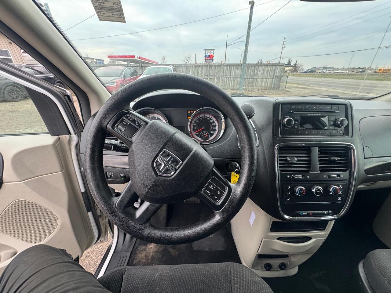 2019 Dodge Grand Caravan CVP, PARTITIONED, WORK VAN, ROOF RACK, CERTIFIED Photo