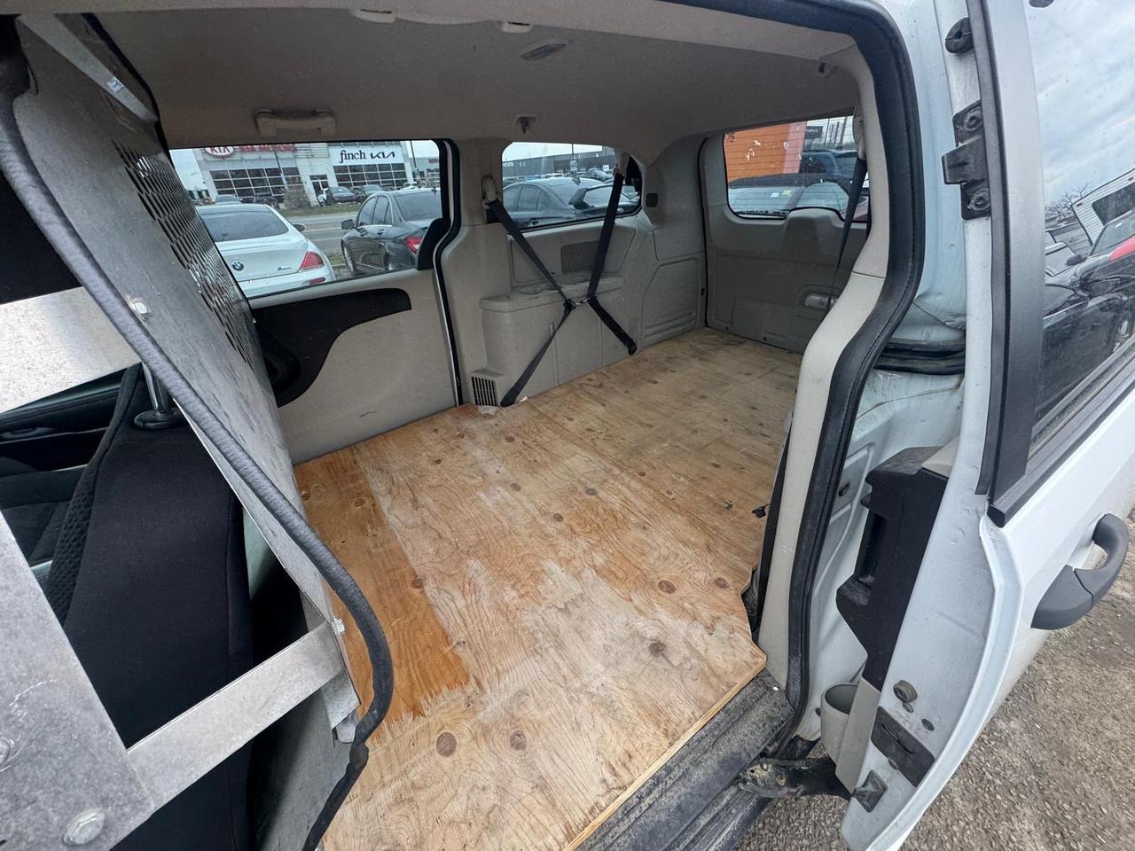 2019 Dodge Grand Caravan CVP, PARTITIONED, WORK VAN, ROOF RACK, CERTIFIED Photo