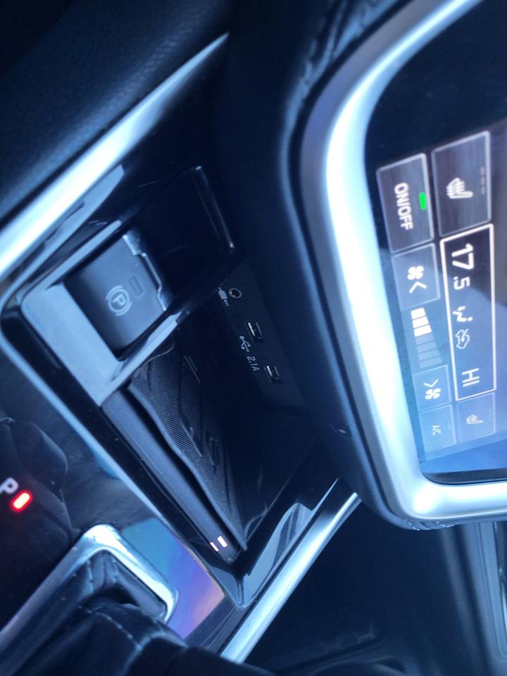 2022 Subaru Outback Limited XT Photo