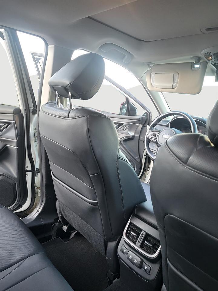 2022 Subaru Outback Limited XT Photo