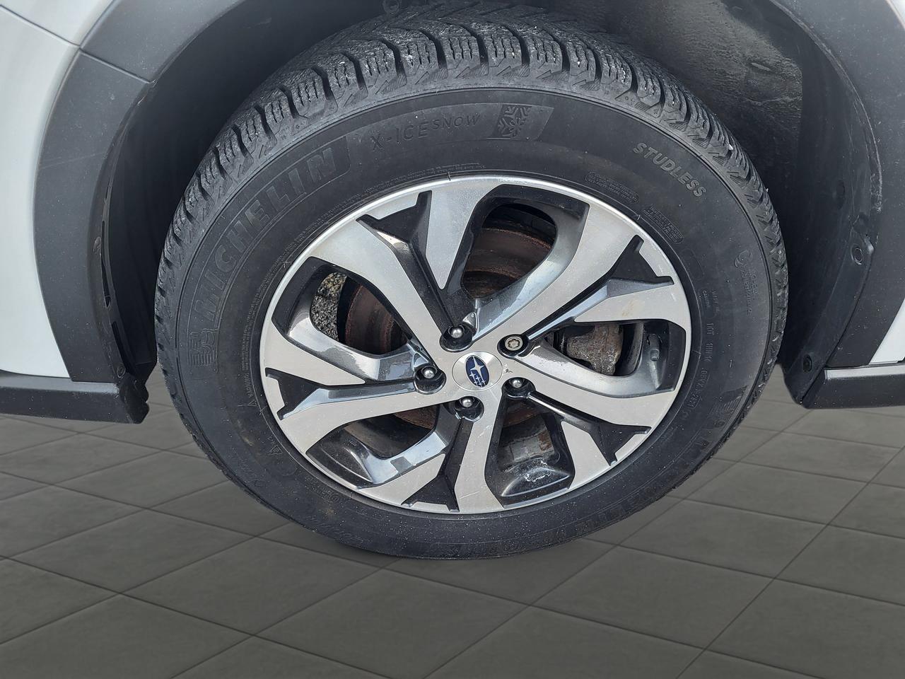 2022 Subaru Outback Limited XT Photo