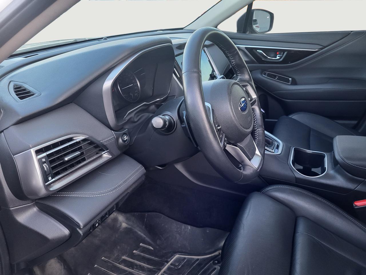 2022 Subaru Outback Limited XT Photo