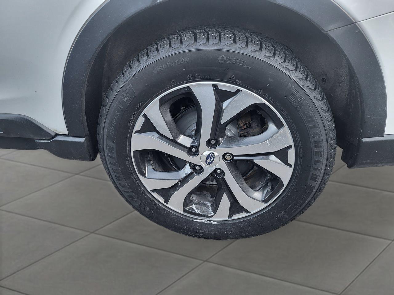 2022 Subaru Outback Limited XT Photo