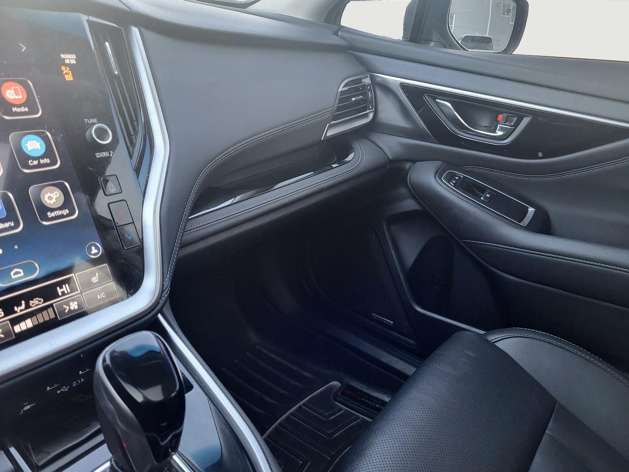 2022 Subaru Outback Limited XT Photo
