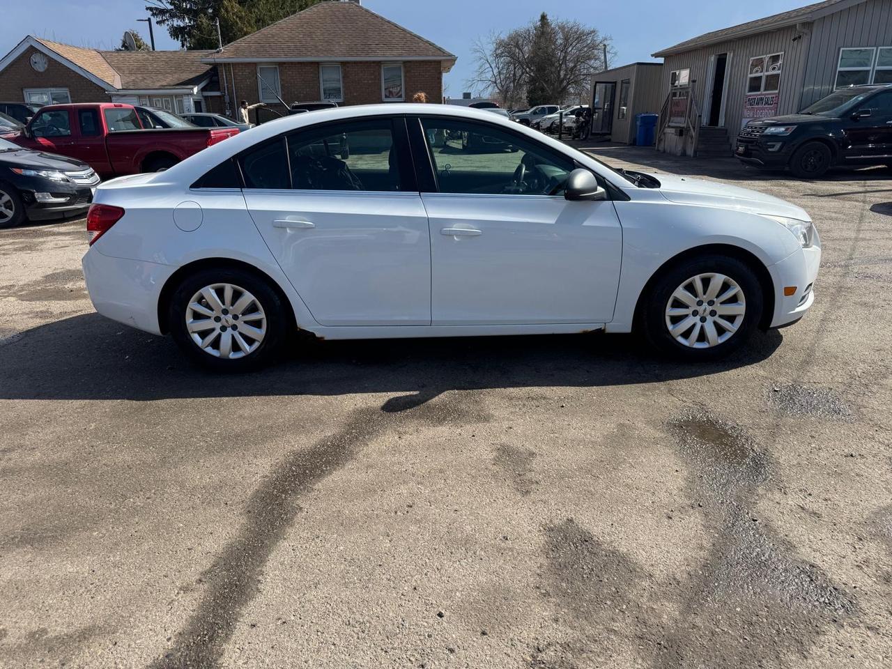 2011 Chevrolet Cruze LS+, AUTO, ONLY 159KMS, 1 OWNER, NO ACCIDENT, CERT Photo