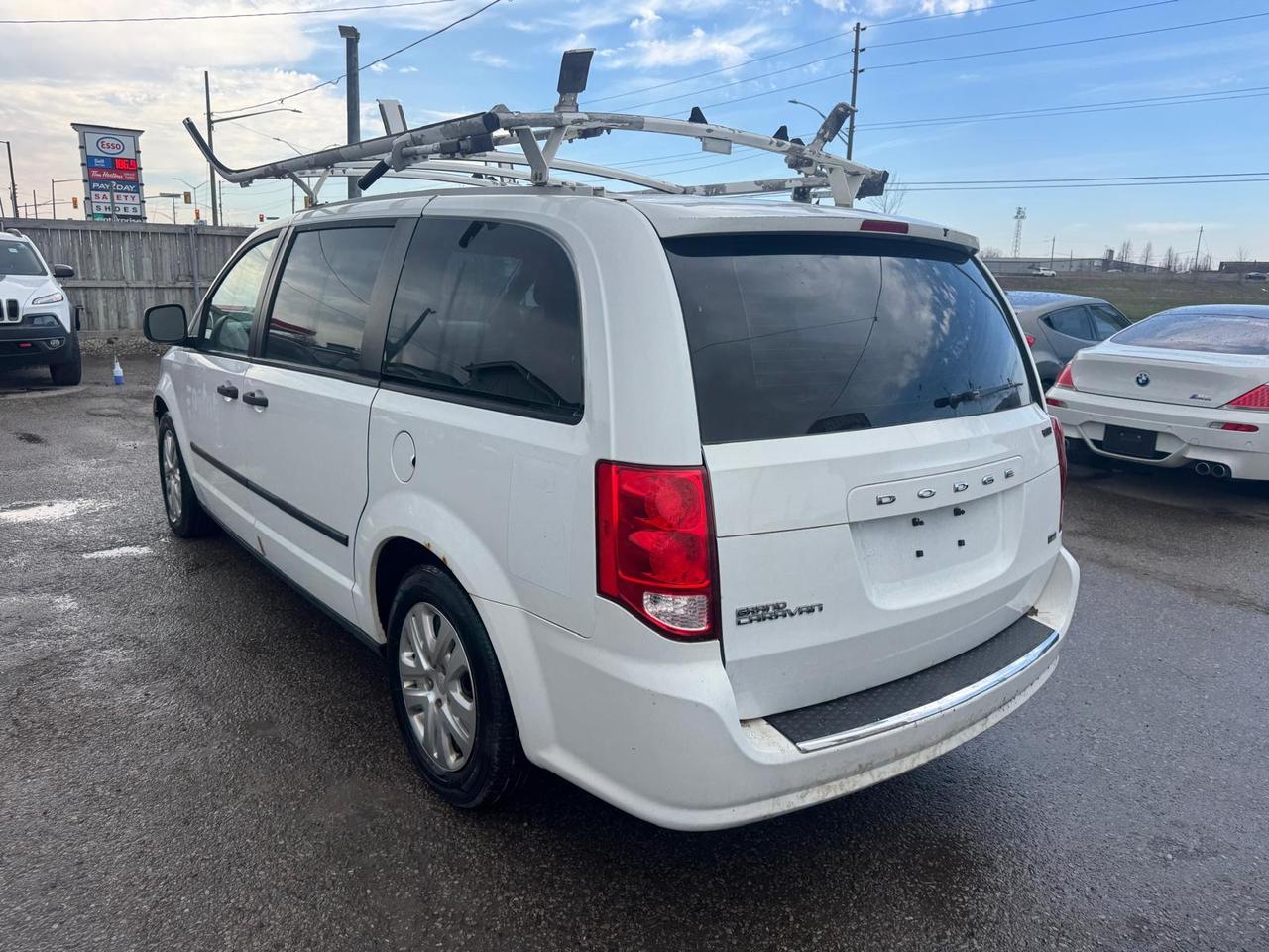 2017 Dodge Grand Caravan CVP, 7 PASSENGER, ROOF RACK, WORK VEHICLE, CERT Photo